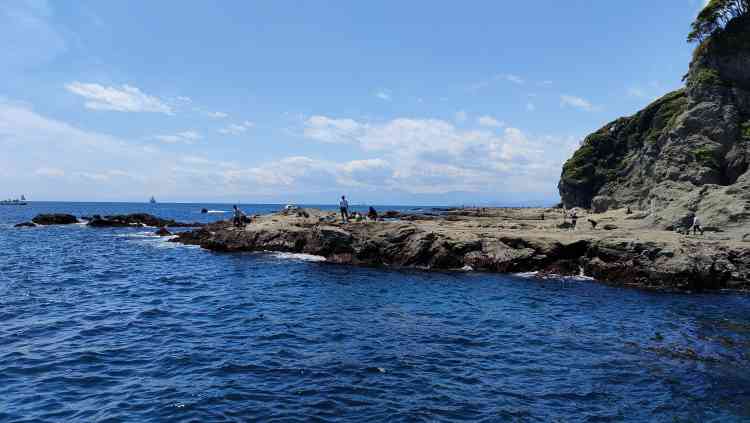 ぶっこみ釣りのメッカ、江ノ島表磯の釜の口