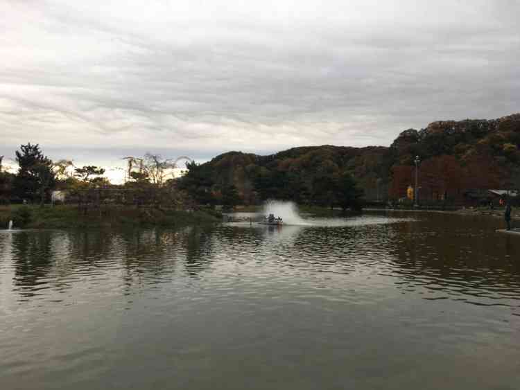 曇りの日のFU秋川湖